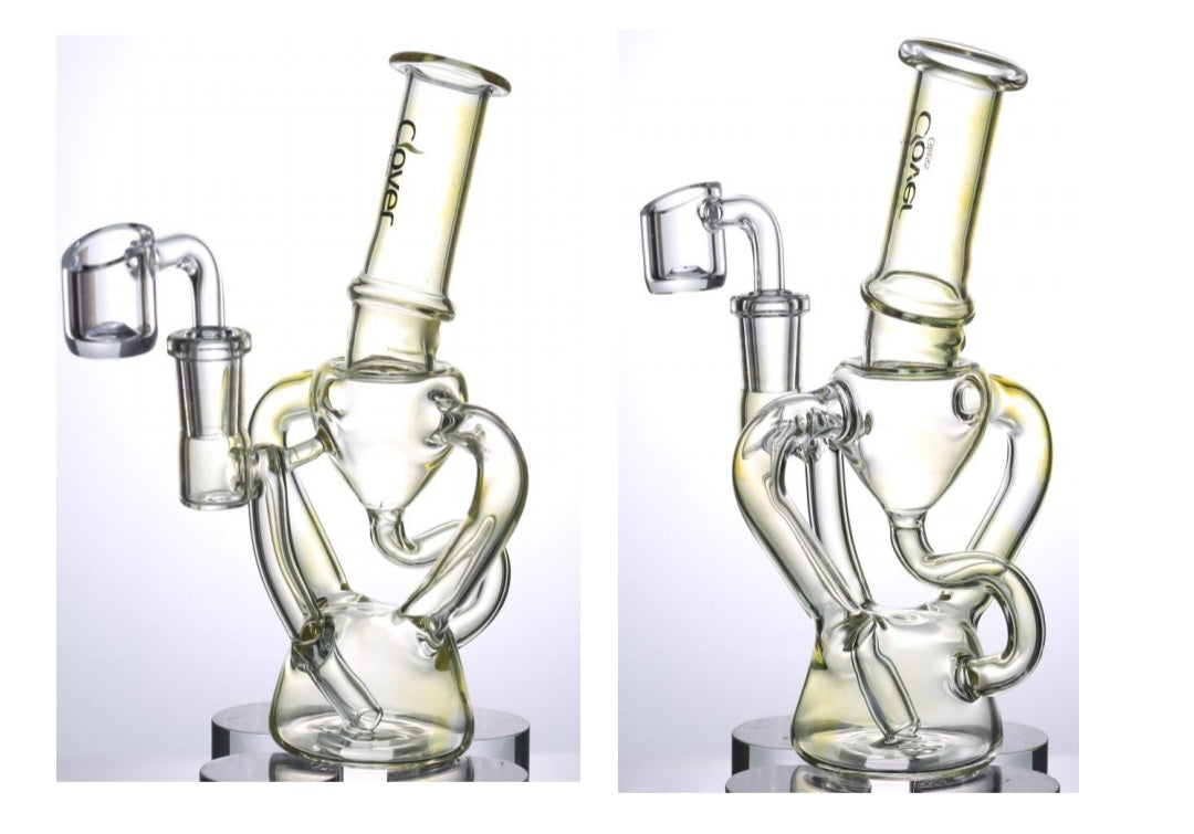 6.7" Clover Glass Water Pipe (WPE-388)